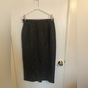 Vintage Austin Reed 36” 100% worsted wool olive skirt